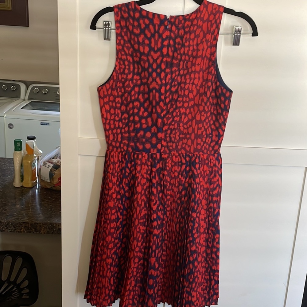 Wren pleated leopard print dress - Picture 4 of 6